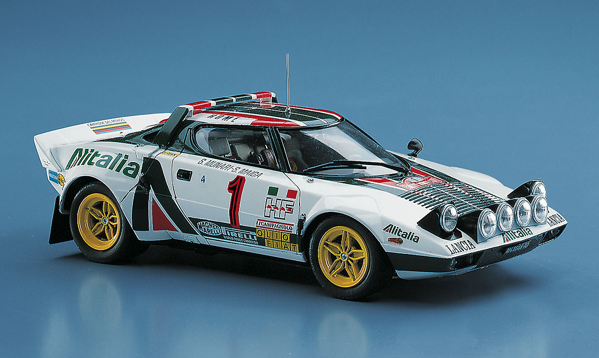 ランチァ ストラトス HF [1977 モンテカルロ ラリー ウィナー ランチァ ストラトス HF [1977 モンテカルロ ラリー ウィナー