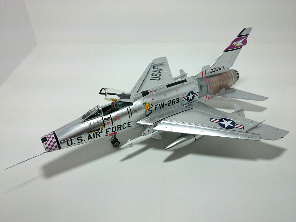 ホビーマスター 1/72 F-100D スーパーセイバー（F-100D スーパー