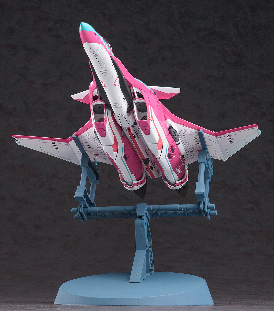 VF-31C ジークフリード “マキナ・中島カラー” 劇場版マクロスΔ | 株式 ...