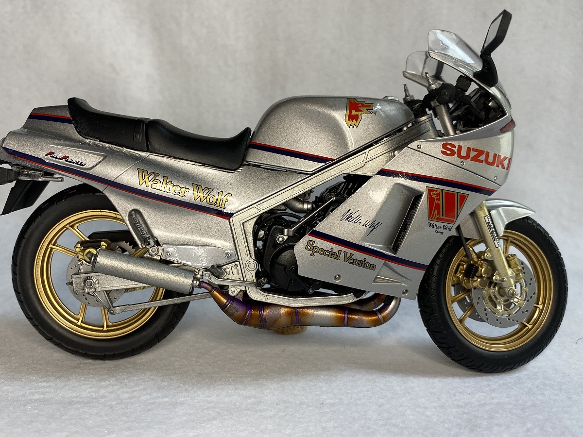 Yahoo!オークション - 1/12 スズキ RG 400 Γ 塗装済み完成品
