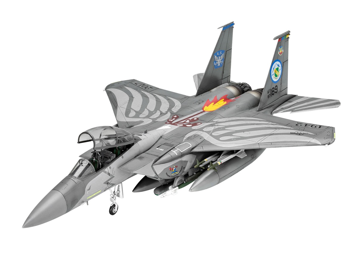 F-15E ストライクイーグル | 株式会社 ハセガワ