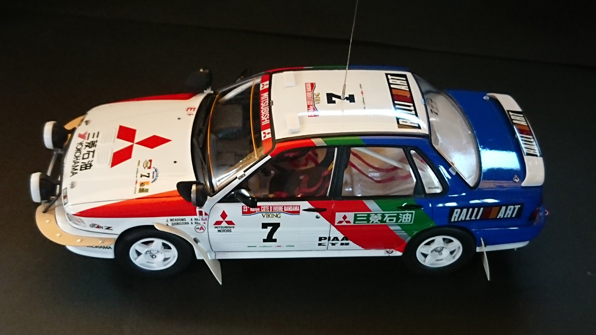 Pin page アメリカ製☆旧車 ラリーアート 三菱 GTO 金髪 美女 サイン 