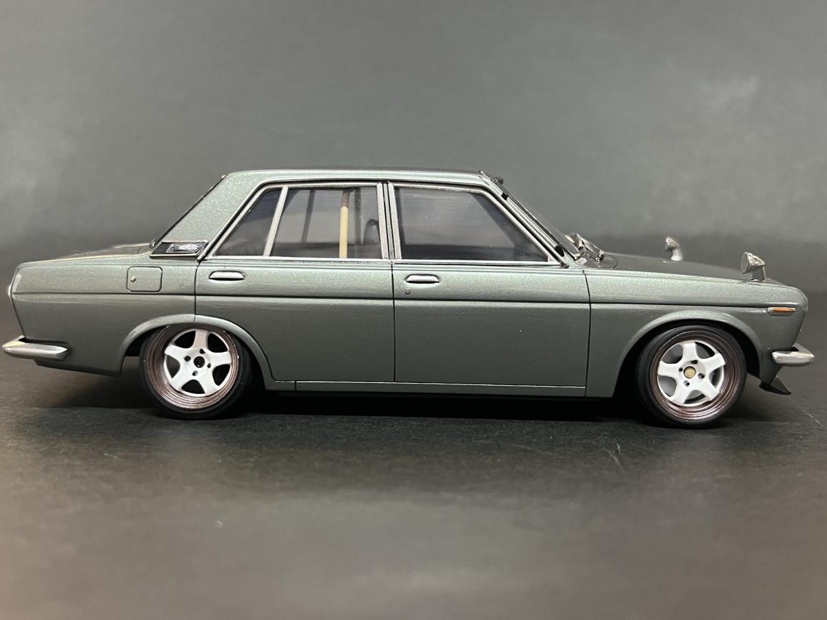 美品 ハセガワ 24 ニッサン ブルーバード1600SSS“1969” プラモデル