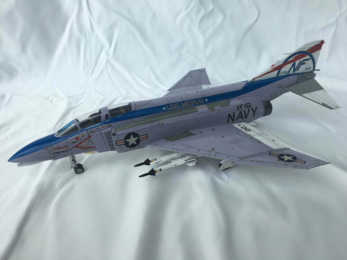 F-4N ファントムⅡ VF-161 ミッドウェイ バイセン | 株式会社 ハセガワ