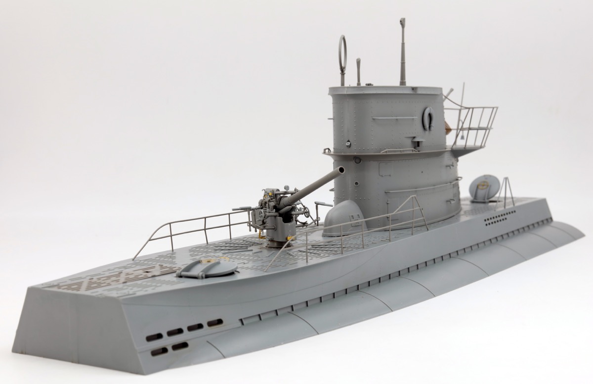 ドイツ海軍 Uボート ⅦC型（水上航行モデル） | 株式会社 ハセガワ