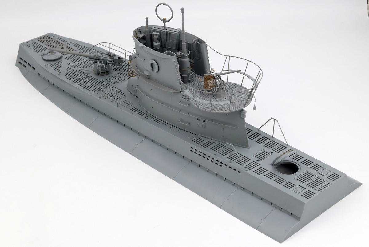 ドイツ海軍 Uボート ⅦC型（水上航行モデル） | 株式会社 ハセガワ