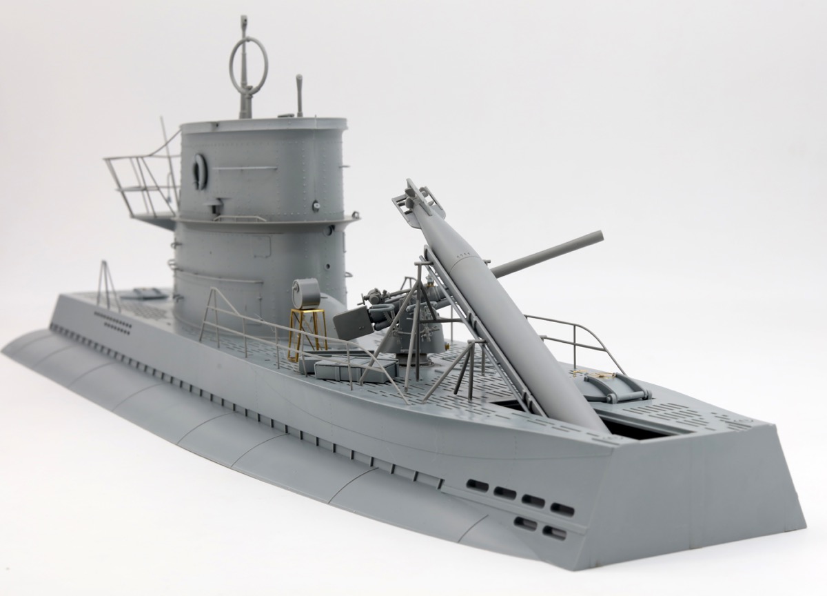 ドイツ海軍 Uボート ⅦC型（水上航行モデル） | 株式会社 ハセガワ