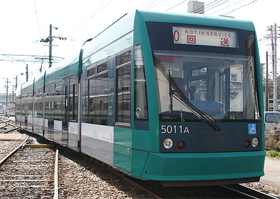 NT123 広島電鉄 5000形“グリーンムーバー”